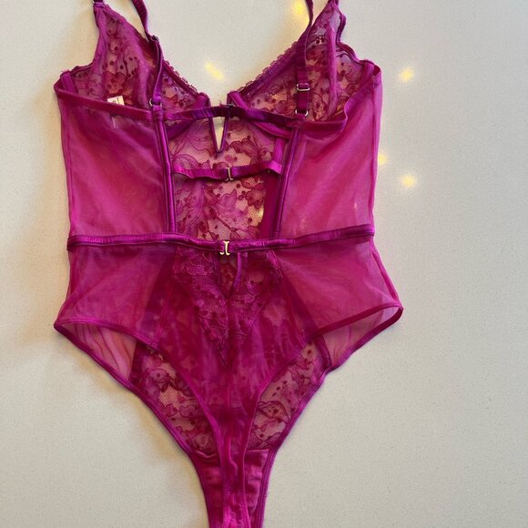 Fleur Du Mal Flocked Lace Thong Bodysuit - Hot Pink M - Picture 3 of 4